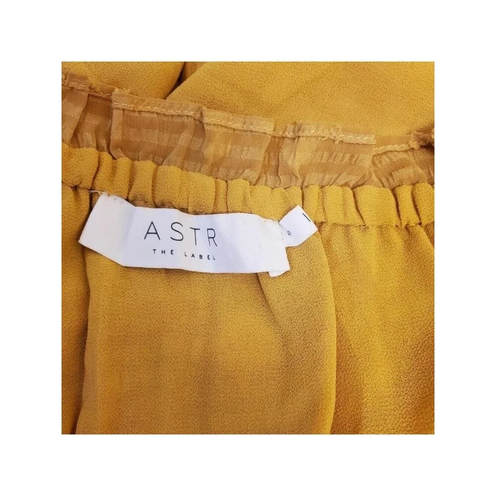 ASTR the Label Off Shoulder Top Smocked Blouse Puff Sleeve Yellow Size S